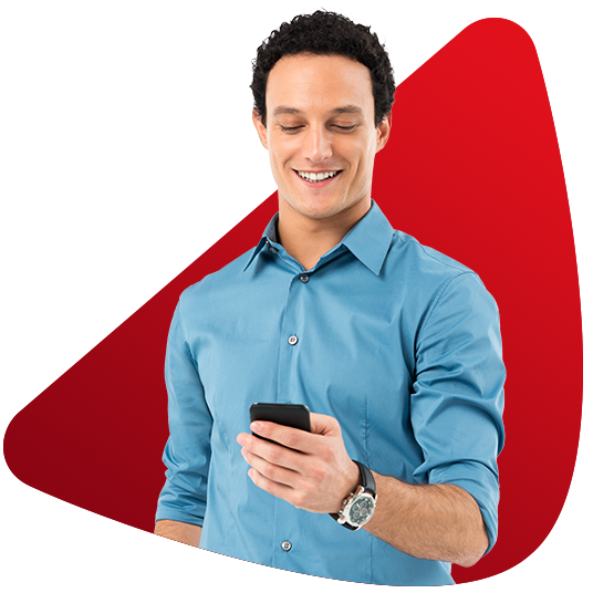 hombre con celular
