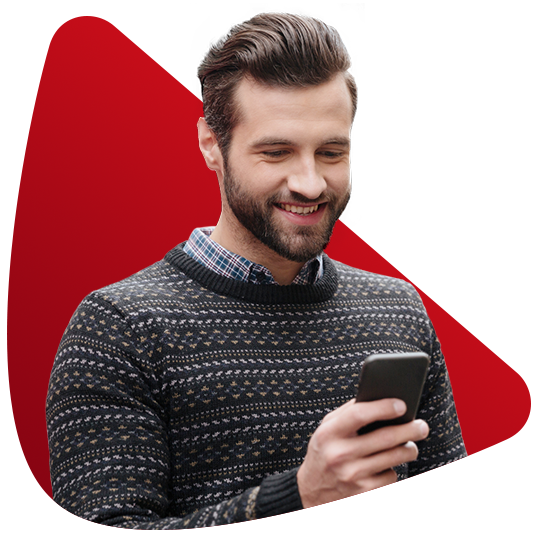 Hombre con celular